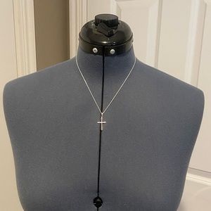 ✨5/$15✨ Cross necklace